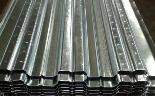 高层住宅吊装张掖楼承板怎么省工期 高层住宅吊装张掖楼承板怎么省工期